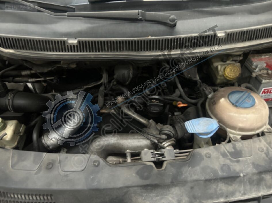 T5 2.5 ARAÇ ÜSTÜ ÇIKMA TEMİZ MOTOR