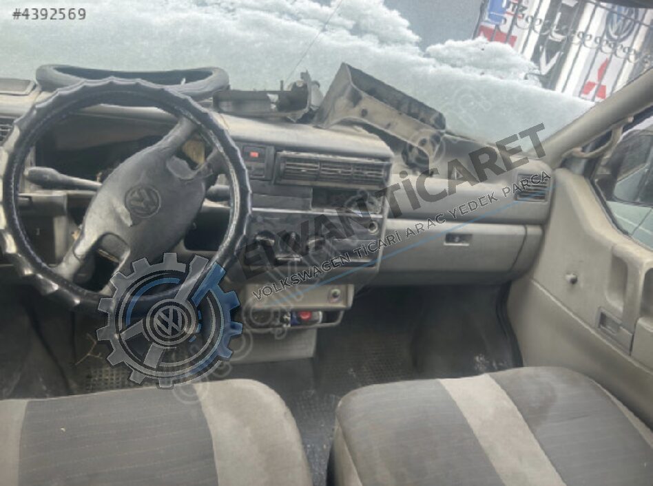 T4 ÇIKMA GÖGÜS PARÇALARI