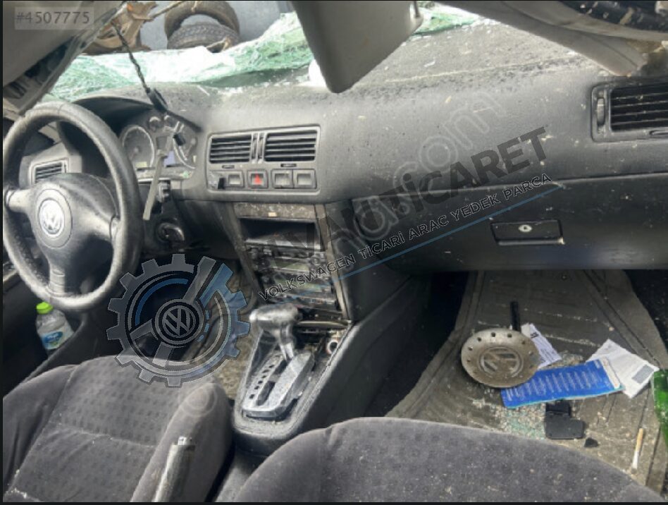 VOLKSWAGEN BORA ÇIKMA YEDEK PARÇALARI
